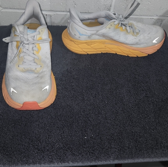 Hoka One One Arahi 6 Running Shoes Size 7 Womens - Picture 3 of 8